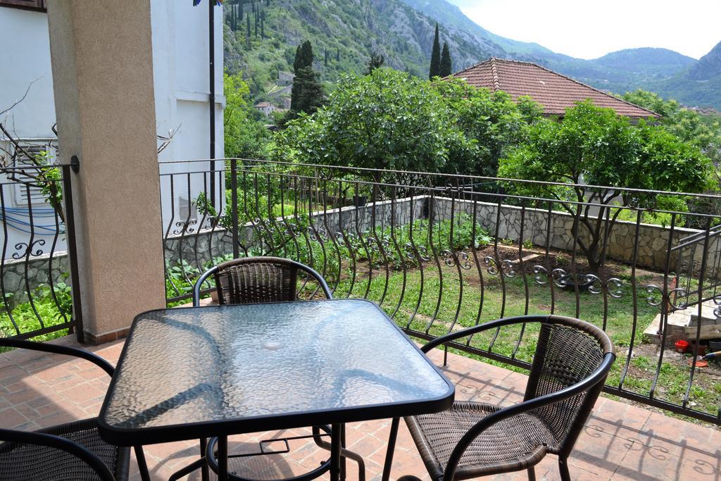 Apartments Villa Marta - Begovic Kotor Exterior foto
